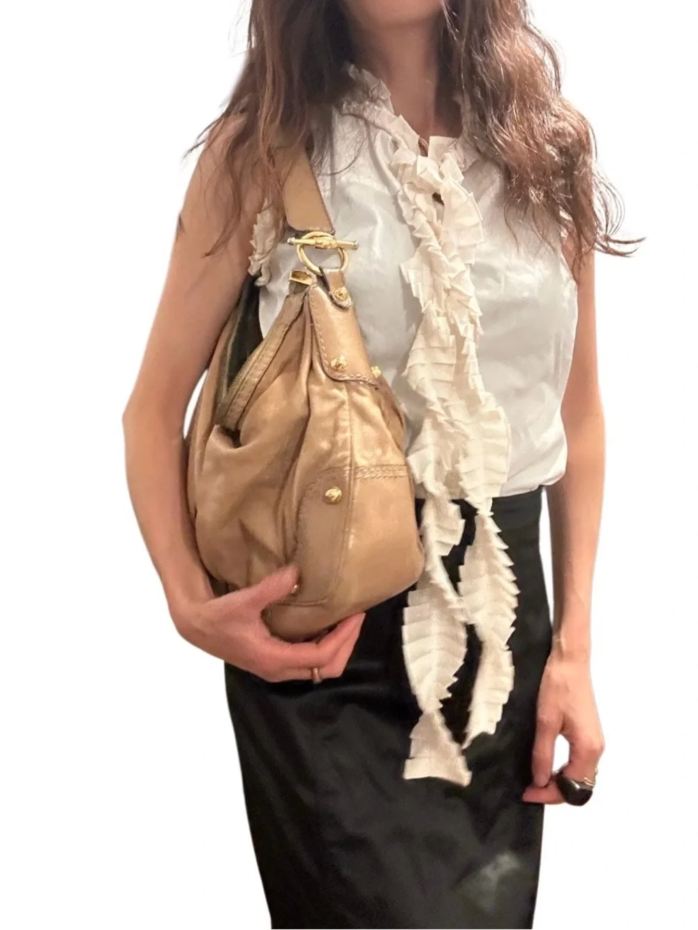 Classic Tan Leather Shoulder Bag - Women - Picture 4 of 12